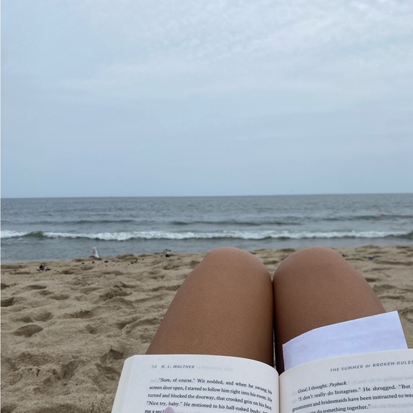 Meet your Posher, Caroline - Picture 1 of 1